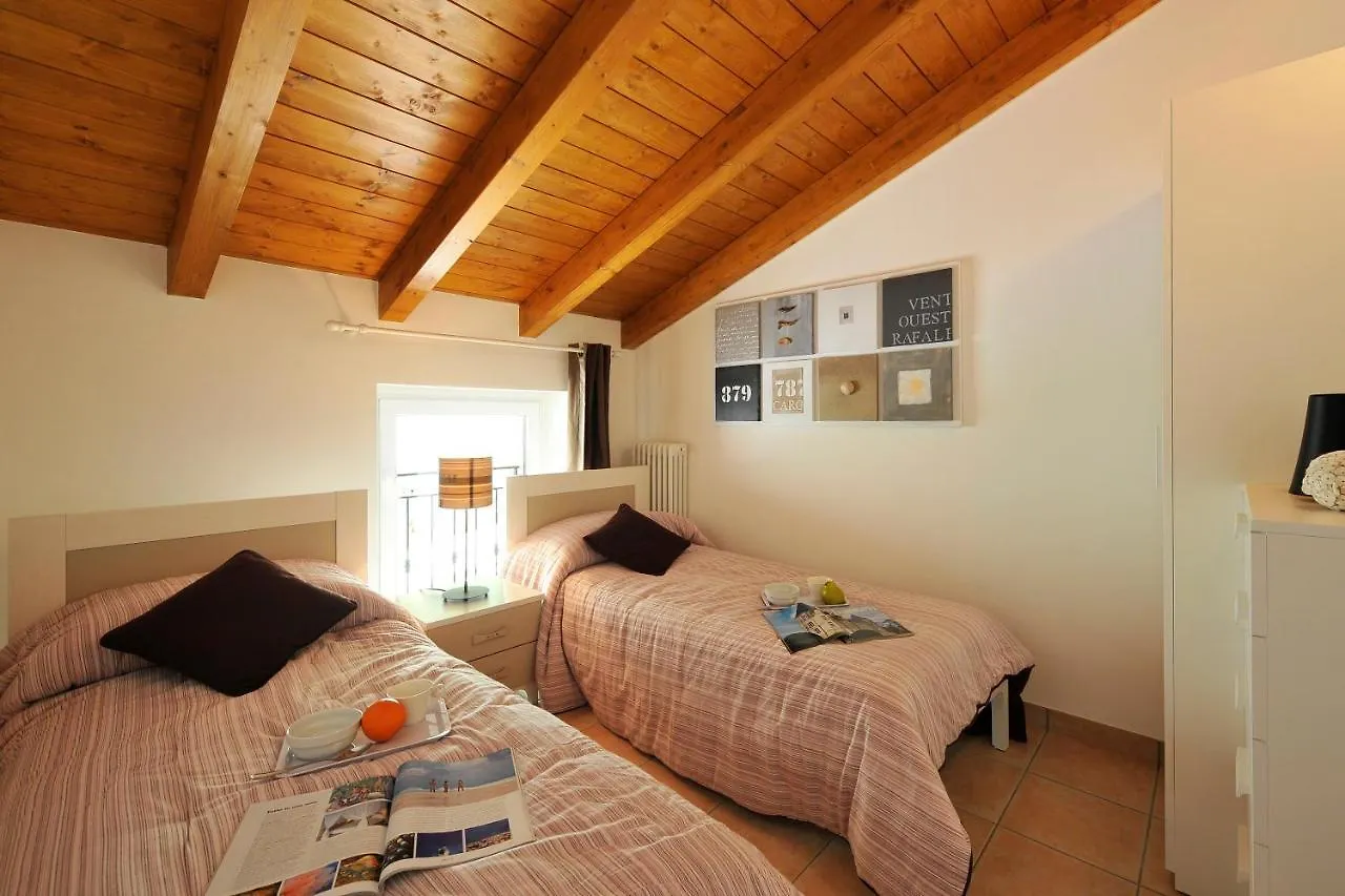 Casa Mastena Vista Lago San Siro  0*, San Siro (Lombardy) Italy